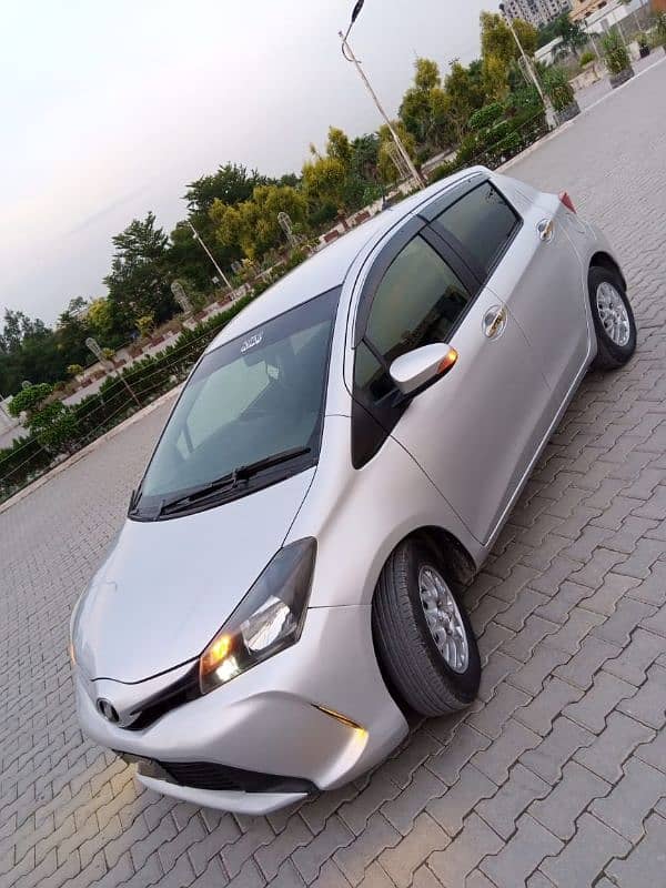 Toyota Vitz 6