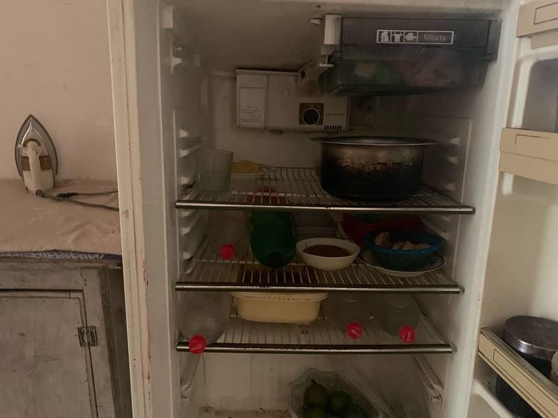 National Fridge in good quality and condition 3