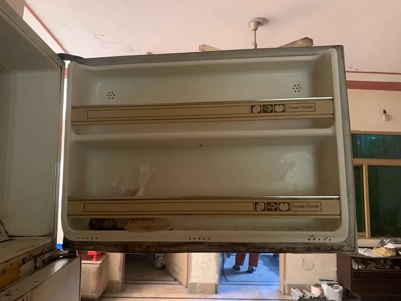 National Fridge in good quality and condition 7