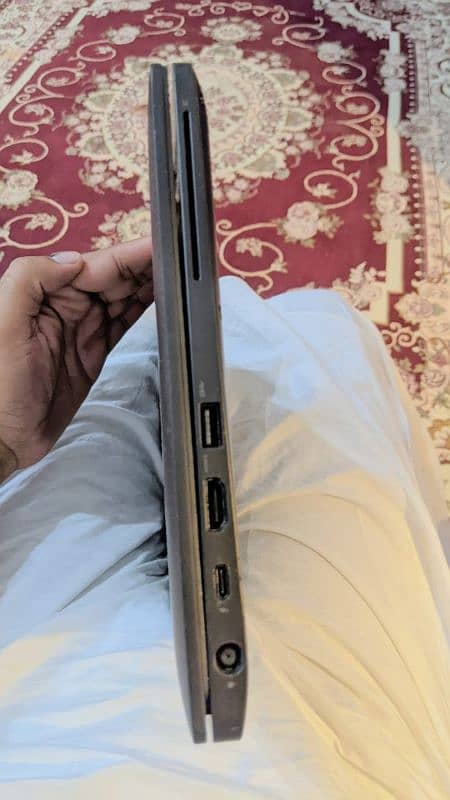 Dell Latitude 7280 i5 7th gen 3