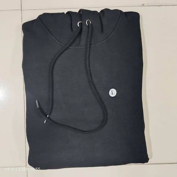 Export quality hoddie available delivery all Pakistan 13