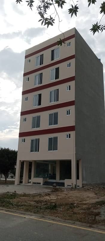 1 Bedroom Apartment for Sale - Park Facing & Corner Unit, Ready to Move In - Phase 2, New Lahore City 4