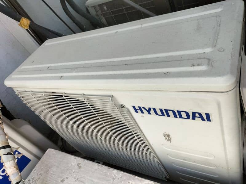 Ac for sale 2,3 seasons used Whatsapp 03414040696 5