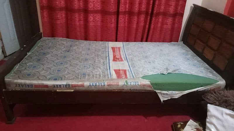 single bed with mattress 2