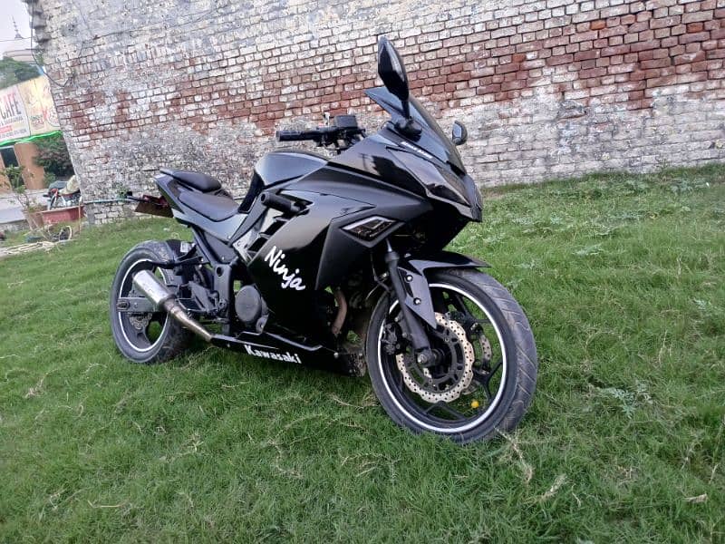 Kawasaki ninja zx300 replica 250cc 0