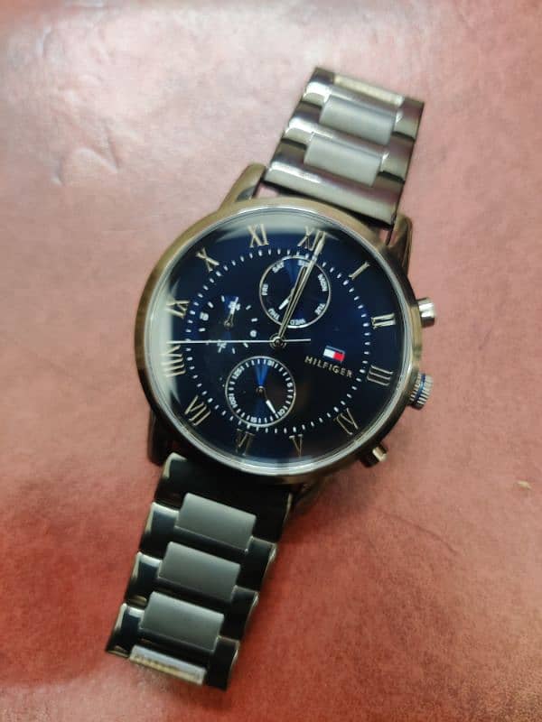 Tommy Hilfiger Mans watch 2