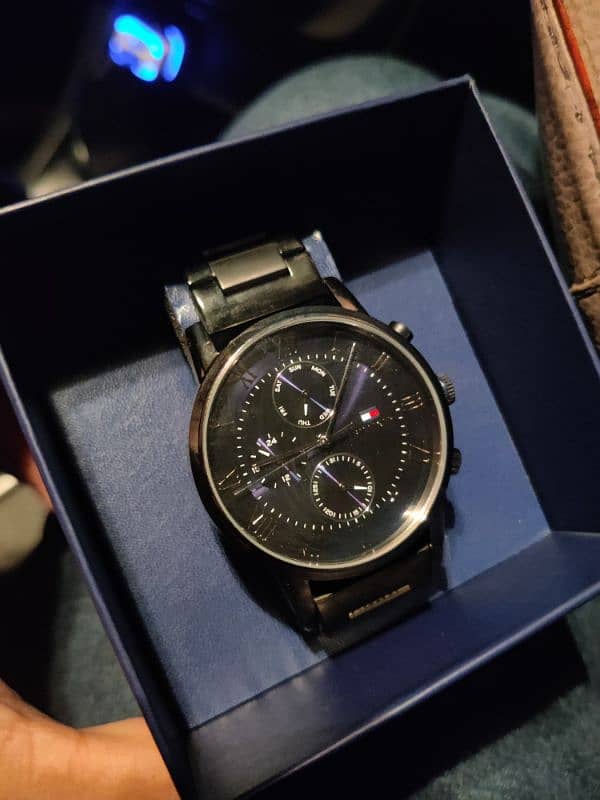 Tommy Hilfiger Mans watch 3