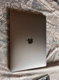 MacBook