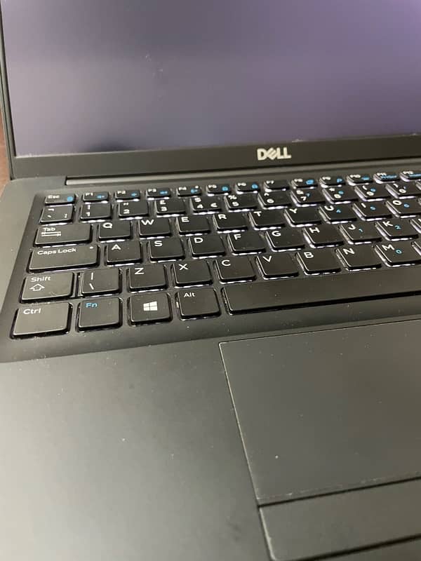 Dell Latitude 7390, core i5, 8th generation 1