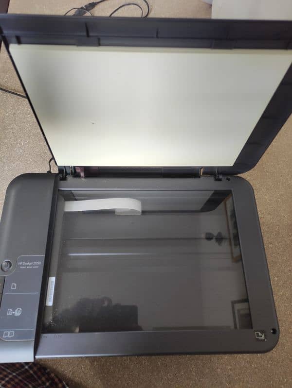 HP Deskjet 2050 Printer. 2