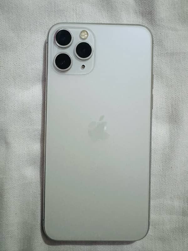 iPhone 11 pro 256gb factory unlock non pta 8