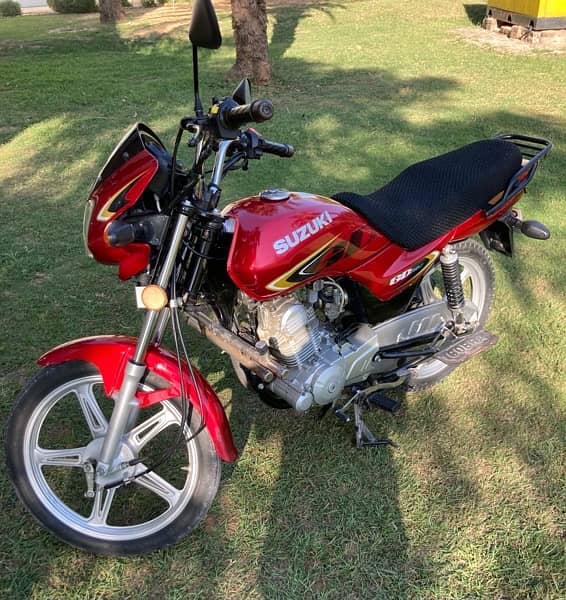 Suzuki GD 110s 2022 model All punjab registered 12