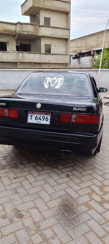 Nissan Sunny 1991 8