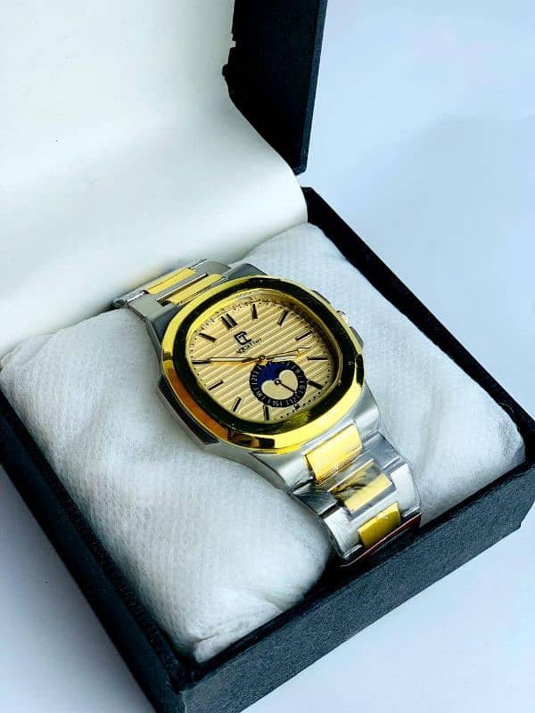 man's formal Analogue watch 0