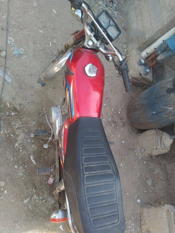 united 125cc 1