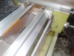 lathe machine use condition bilkul. new hai