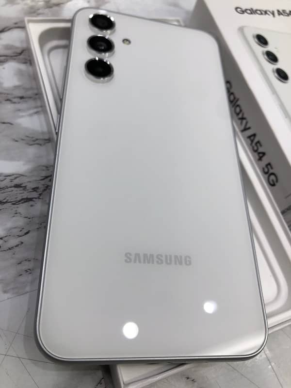 Samsung galaxy A54 (5G) (8/256) Pta 10