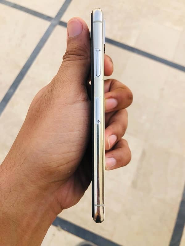 iPhone X 64gb PTA Approved All OK Exchange possible 3