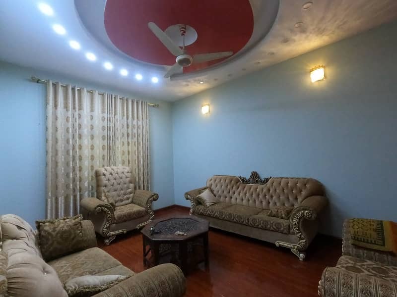 Buy A Centrally Located Prime Location 240 Square Yards House In Gulshan-e-Maymar 2