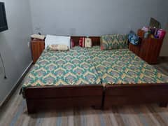 bed with mattress full wooden included side table