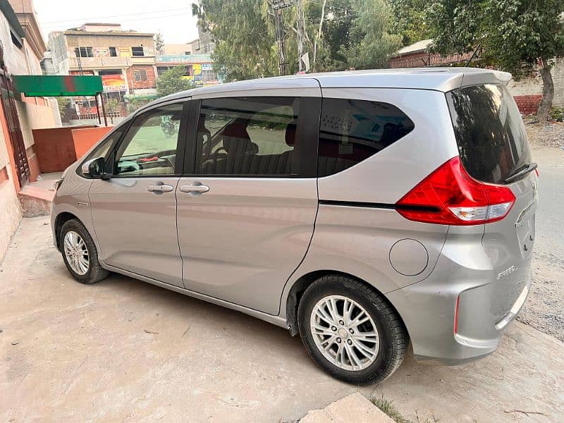 Honda Freed 2018 6