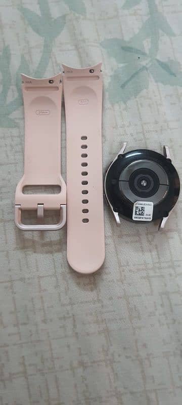 Allmost new Samsung Galaxy Watch 5 40mm for Sale 8