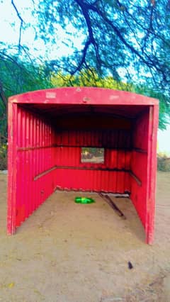 Rikhshaw Body Room, Loading Body with door