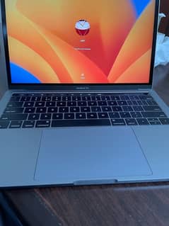 Macbook pro 2017 13.3” 0