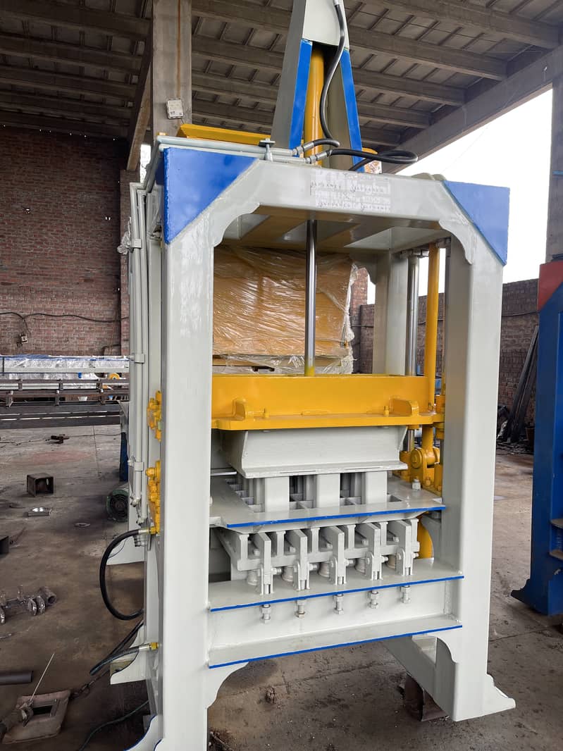 Premium Concrete Block & Paver Block Making Machine – High Efficiency 8