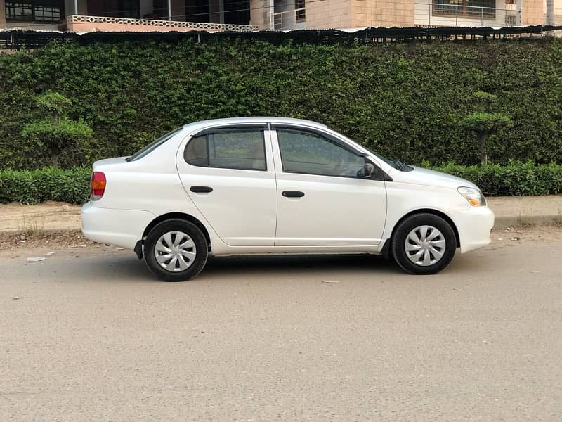 Toyota Platz 2004 model 2007 registration full original 4