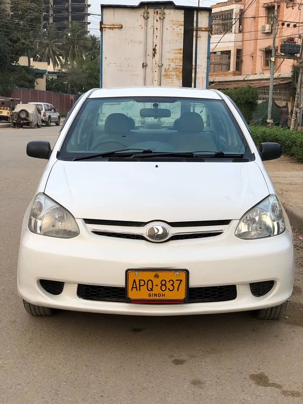 Toyota Platz 2004 model 2007 registration full original 6