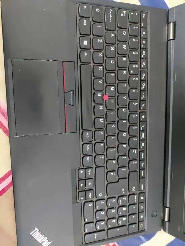 Lenovo Thinkpad L560 laptop 2