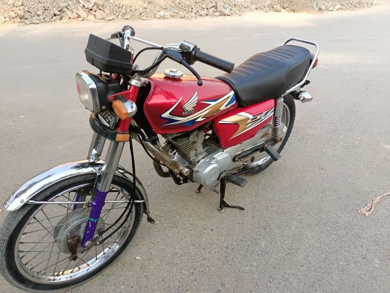 Honda CG 125 Model 2019/20>>>{03/34/90/500/16} 3