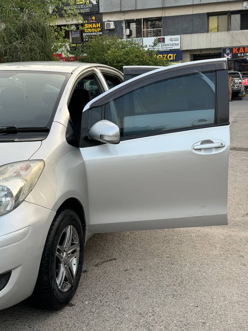 Toyota Vitz 2010 2014 2