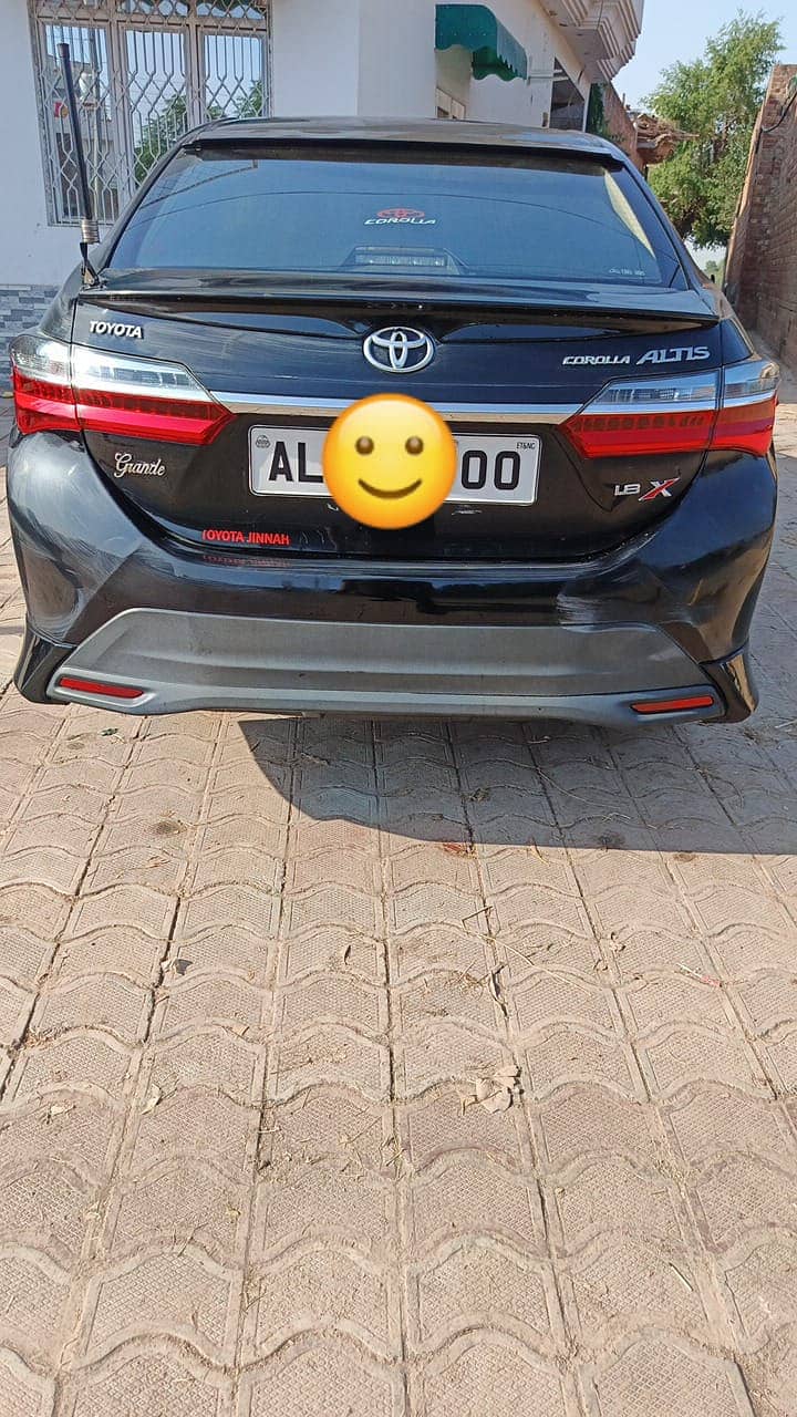 Toyota Corolla Altis 2022 Grande 1.8 2