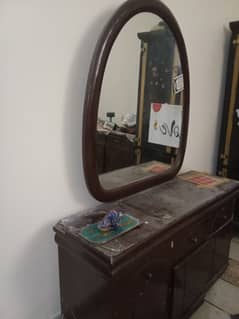 bed set with dressing table and two side tables