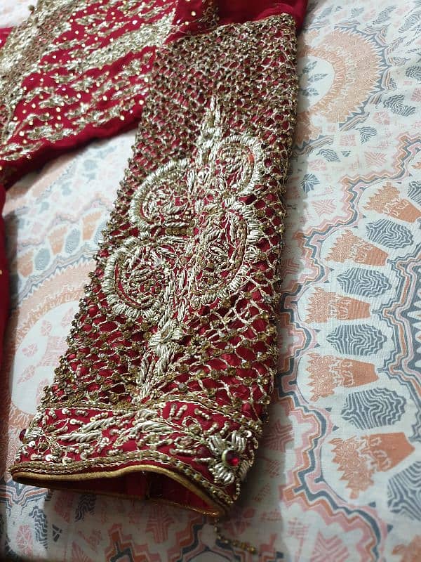 Bridal lehanga//in Red colour Stitched(Comfortable and feels like new) 2