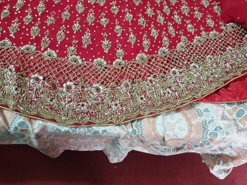 Bridal lehanga//in Red colour Stitched(Comfortable and feels like new) 5