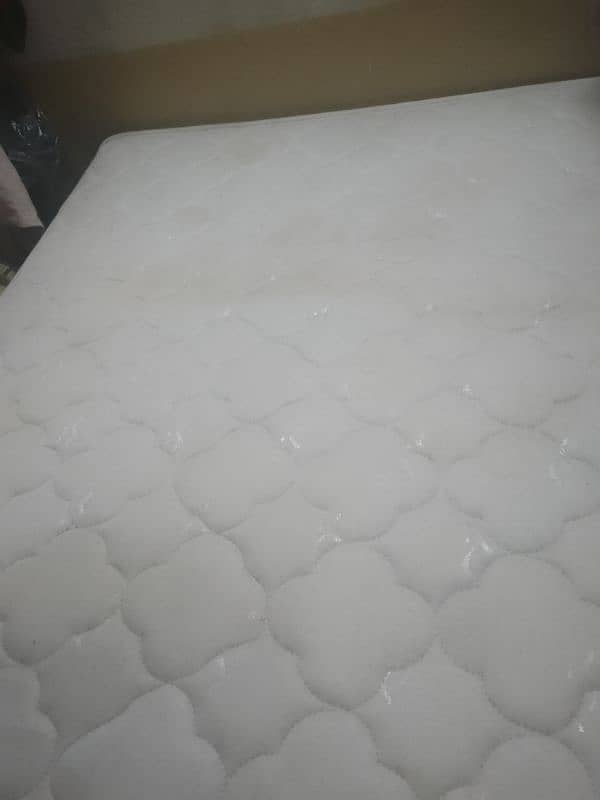 medicated metress for sale in cheapest price urgent Islamabad G 7 1