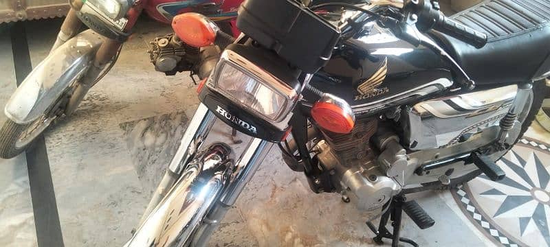 Honda 125 self start 3