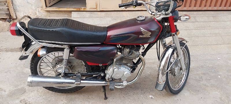 Honda 125 2022 Model Genuine 4