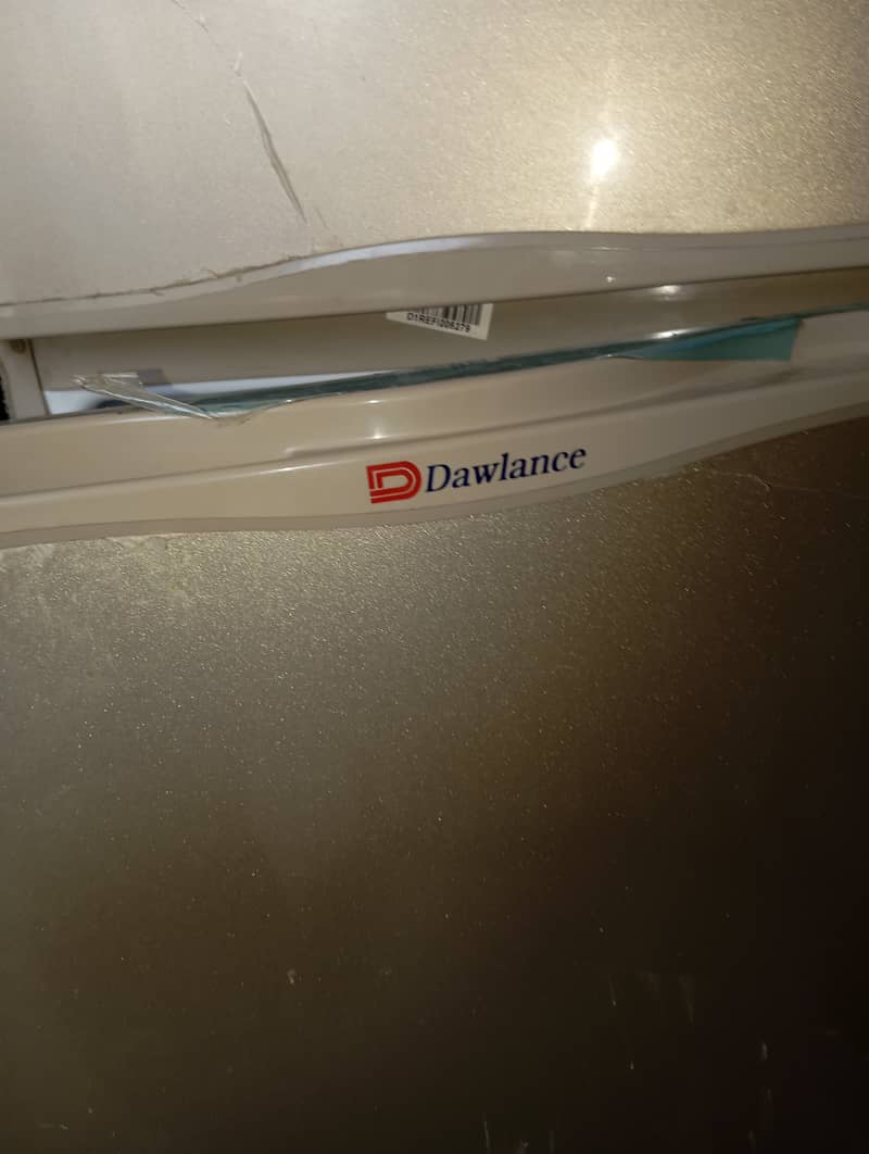 Dawlance Refrigerator Full New Condition And 9 Years Warranty 4