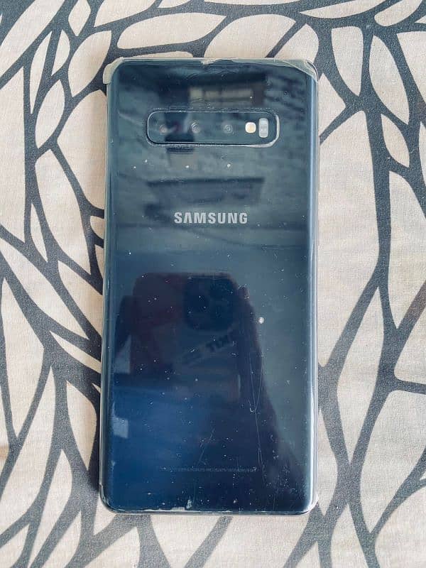 Samsung s10+ 4