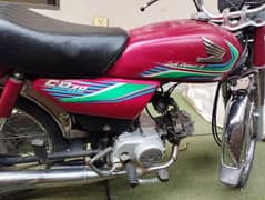 Honda CD-70 for sale in good condition. 0