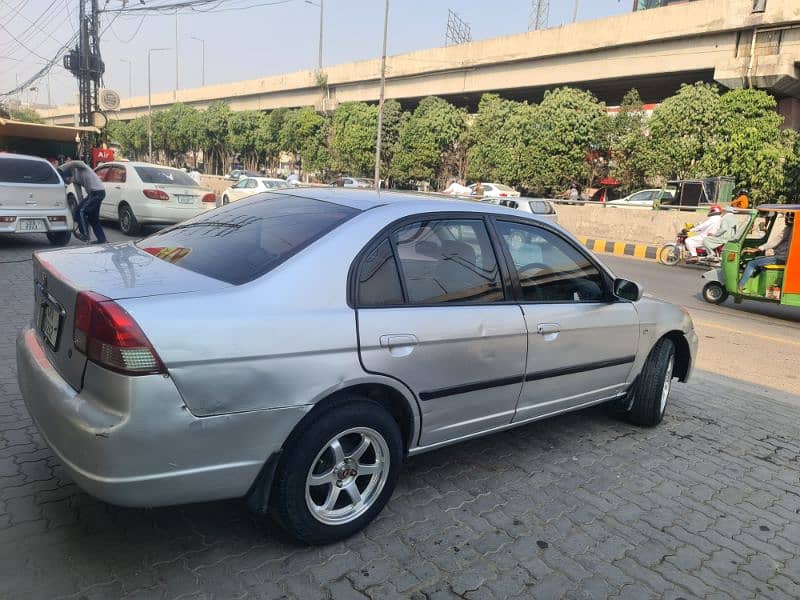 Honda Civic EXi 2001 3