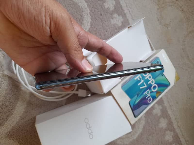 Oppo F17 Pro, Magic Blue 8GB/128GB 1