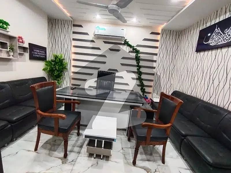 Fully Furnished Office For Rent For at D Ground Faisalabad with Electercity 10