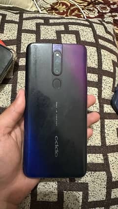 Oppo F11 Pro 0