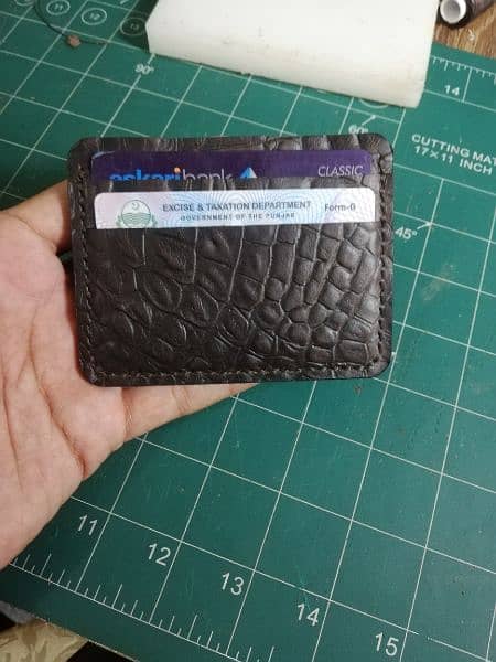 leather card holder 1