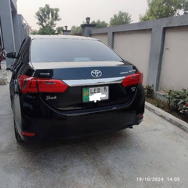 Toyota Altis Grande 2015 17